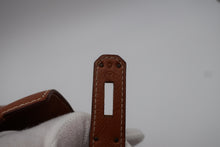 Load image into Gallery viewer, HERMES KELLY 28 Graine Couchevel leather Gold 〇T Engraving Shoulder bag 800100010