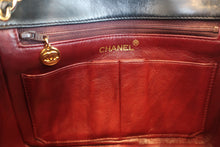 将图片加载到图库查看器,CHANEL/香奈儿 迷你CF 单盖 链条包 羊皮 Black/Gold hadware(黑色/金色金属) 肩背包 800020181