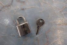 Load image into Gallery viewer, HERMES PICOTIN LOCK MM Clemence leather Blue thalassa X Engraving Hand bag 700120035