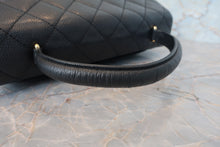 画像をギャラリービューアに読み込む, CHANEL/シャネル マトラッセ台形ハンドバッグ キャビアスキン ブラック/ゴールド金具 ハンドバッグ 800010063