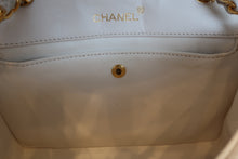 画像をギャラリービューアに読み込む, CHANEL/シャネル マトラッセチェーンショルダーバッグ ラムスキン ホワイト/ネイビー/ゴールド金具 ショルダーバッグ 800050085
