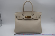 Load image into Gallery viewer, HERMES BIRKIN 30 Epsom leather Craie T Engraving Hand bag 800100002