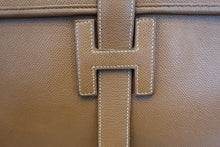 画像をギャラリービューアに読み込む, HERMES/エルメス ジジェGM クシュベル ゴールド クラッチバッグ 700100171