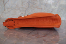 画像をギャラリービューアに読み込む, HERMES/エルメス ヴェスパTPM トリヨンクレマンス オレンジ □H刻印 ショルダーバッグ 800010036