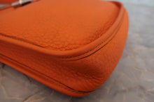 画像をギャラリービューアに読み込む, HERMES/エルメス ヴェスパTPM トリヨンクレマンス オレンジ □H刻印 ショルダーバッグ 800010036