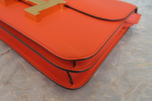 Load image into Gallery viewer, HERMES CONSTANCE3 24 Evercolor leather Orange poppy A Engraving Shoulder bag 700060084