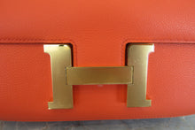 Load image into Gallery viewer, HERMES CONSTANCE3 24 Evercolor leather Orange poppy A Engraving Shoulder bag 700060084