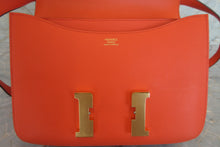 Load image into Gallery viewer, HERMES CONSTANCE3 24 Evercolor leather Orange poppy A Engraving Shoulder bag 700060084