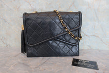 画像をギャラリービューアに読み込む, CHANEL/シャネル マトラッセフリンジチェーンショルダーバッグ ラムスキン ブラック/ゴールド金具 ショルダーバッグ 800060211