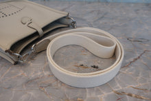 將圖片載入圖庫檢視器 HERMES/エルメス エブリンTPM トリヨンクレマンス べトン A刻印 ショルダーバッグ 800050103