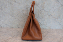 Load image into Gallery viewer, HERMES BIRKIN 40 Graine Couchevel leather Gold 〇Y Engraving Hand bag 800050047