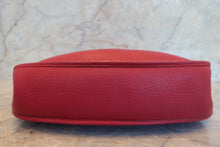 将图片加载到图库查看器,HERMES EVELYNE1 GM Clemence leather Rouge vif □F刻印 Shoulder bag 700120044