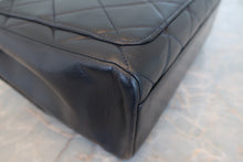 画像をギャラリービューアに読み込む, CHANEL/シャネル マトラッセチェーンショルダーバッグ ネイビー/ゴールド金具 ラムスキン ショルダーバッグ 800010057