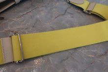 Load image into Gallery viewer, HERMES EVELYNE 3PM Clemence leather Craie/Yellow A Engraving Shoulder bag 700080076