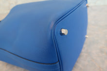 Load image into Gallery viewer, HERMES PICOTIN LOCK PM Tressage Epsom leather Blue zellige/Blue encre/Rouge H C Engraving Hand bag 700090139