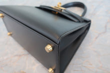 Load image into Gallery viewer, HERMES MINI KELLY 20 Box carf leather Black □A Engraving Shoulder bag 800060207