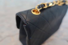 画像をギャラリービューアに読み込む, CHANEL/シャネル ミニマトラッセチェーンショルダーバッグ ラムスキン ネイビー/ゴールド金具 ショルダーバッグ 800010028