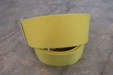 Load image into Gallery viewer, HERMES EVELYNE 3PM Clemence leather Craie/Yellow A Engraving Shoulder bag 700080076