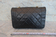 将图片加载到图库查看器,CHANEL/香奈儿 戴妃 CF 链条包 羊皮 Black/Gold hadware(黑色/金色金属) 肩背包 800020178