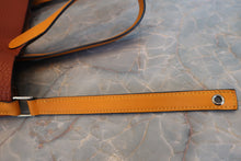 Load image into Gallery viewer, HERMES PICOTIN LOCK TOUCH MM Clemence leather/Swift leather Cuivre/Jaune d'or X Engraving Hand bag 700090134