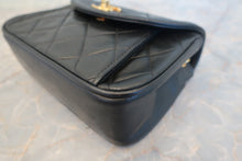 将图片加载到图库查看器,CHANEL/香奈儿 CF 链条包 羊皮 Black/Gold hadware(黑色/金色金属) 肩背包 700120038