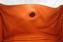將圖片載入圖庫檢視器 HERMES/エルメス リンディ30 トリヨンクレマンス オレンジ □M刻印 ショルダーバッグ 700030049