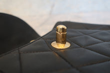 画像をギャラリービューアに読み込む, HERMES/エルメス リンディ30 トリヨンクレマンス オレンジ □M刻印 ショルダーバッグ 700030049