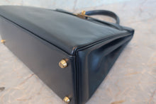 将图片加载到图库查看器,HERMES KELLY 32 Box carf leather Navy ○W刻印 Shoulder bag 700100146
