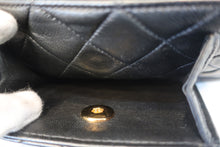 将图片加载到图库查看器,CHANEL/香奈儿 CF 链条包 羊皮 Black/Gold hadware(黑色/金色金属) 肩背包 700120038