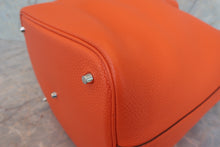 Load image into Gallery viewer, HERMES PICOTIN LOCK GM Clemence leather Orange poppy T Engraving Hand bag 700090143