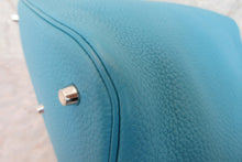 Load image into Gallery viewer, HERMES PICOTIN LOCK GM Clemence leather Turquoise blue □R Engraving Hand bag 700040040