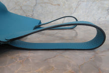 Load image into Gallery viewer, HERMES PICOTIN LOCK GM Clemence leather Turquoise blue □R Engraving Hand bag 700040040