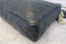 将图片加载到图库查看器,CHANEL/香奈儿 CF 流苏 链条 肩背包 羊皮 Black/Gold hadware(黑色/金色金属) 肩背包 700120046
