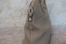 将图片加载到图库查看器,HERMES/BOLIDE 31 Clemence leather Sauge X刻印 Shoulder bag 700100139