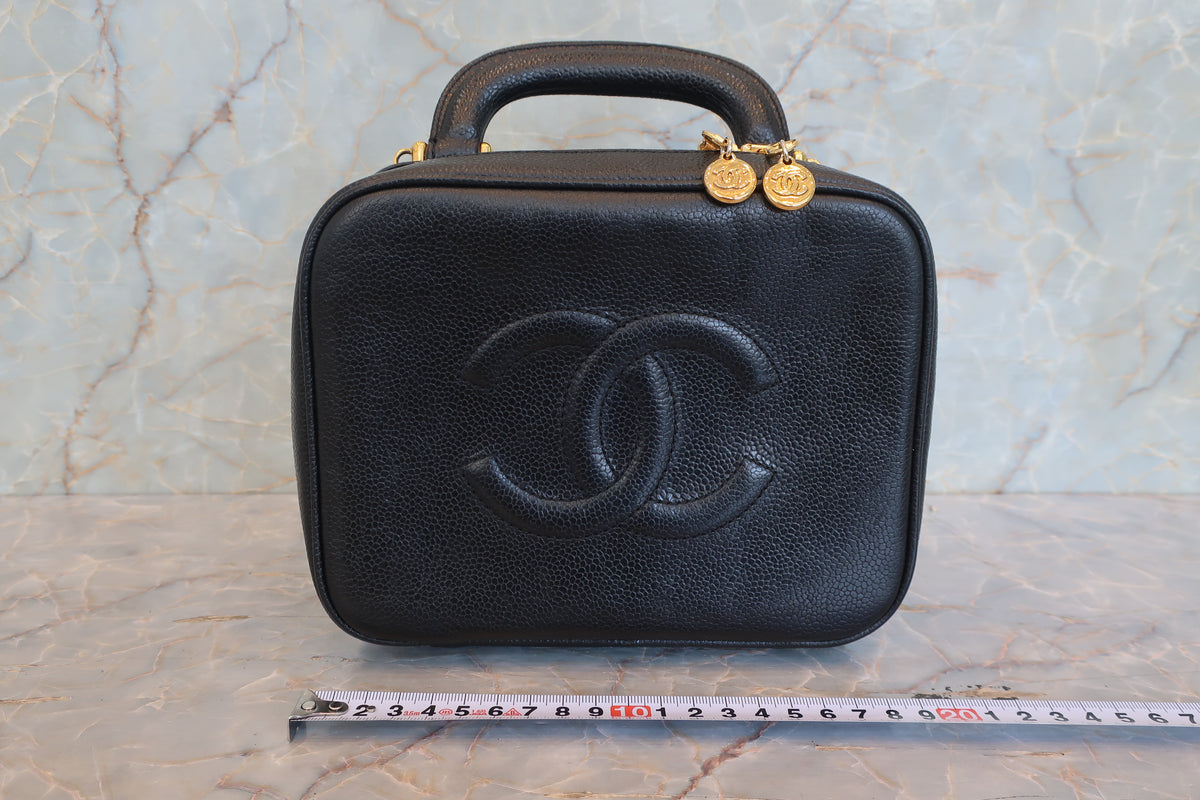 CHANEL/シャネル ココマークバニティ キャビアスキン ブラック