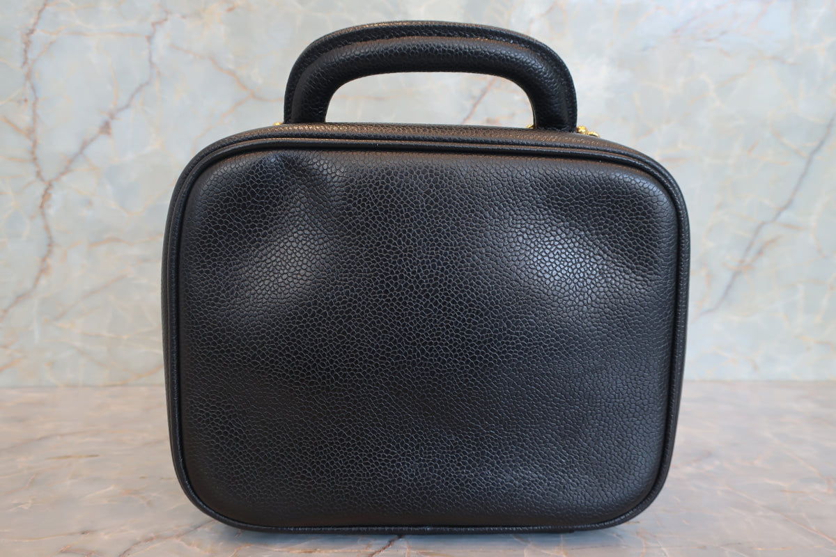 CHANEL/シャネル ココマークバニティ キャビアスキン ブラック