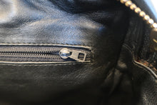 将图片加载到图库查看器,CHANEL/香奈儿 CF 流苏 链条 肩背包 羊皮 Black/Gold hadware(黑色/金色金属) 肩背包 700120046