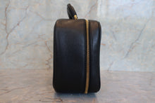 画像をギャラリービューアに読み込む, CHANEL/シャネル ココマークバニティ キャビアスキン ブラック/ゴールド金具 バニティ 800010034