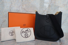 将图片加载到图库查看器,HERMES  EVELYNE TPM Clemence leather Black C刻印 Shoulder bag 700040155