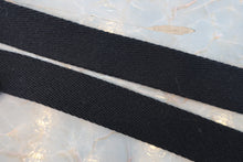 将图片加载到图库查看器,HERMES  EVELYNE TPM Clemence leather Black C刻印 Shoulder bag 700040155