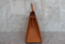 Load image into Gallery viewer, HERMES KELLY 32 Pigskin Natural 〇W Engraving Shoulder bag 700050194