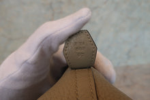 将图片加载到图库查看器,HERMES/BOLIDE 31 Clemence leather Sauge X刻印 Shoulder bag 700100139