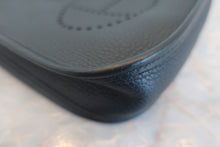 将图片加载到图库查看器,HERMES  EVELYNE TPM Clemence leather Black C刻印 Shoulder bag 700040155