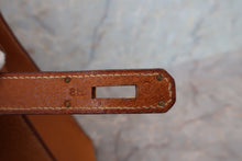 Load image into Gallery viewer, HERMES KELLY 32 Pigskin Natural 〇W Engraving Shoulder bag 700050194