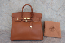画像をギャラリービューアに読み込む, HERMES/エルメス オータクロア32 クシュベル ゴールド 〇Y刻印 ハンドバッグ 800020063
