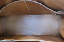 Load image into Gallery viewer, HERMES KELLY 32 Pigskin Natural 〇W Engraving Shoulder bag 700050194