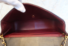 将图片加载到图库查看器,CHANEL/香奈儿 戴妃 CF 链条包 羊皮 Black/Gold hadware(黑色/金色金属) 肩背包 700120042