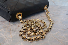 画像をギャラリービューアに読み込む, CHANEL/シャネル マトラッセチェーンショルダーバッグ ラムスキン ブラック/ゴールド金具 ショルダーバッグ 800010054