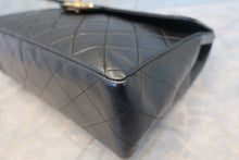 将图片加载到图库查看器,CHANEL/香奈儿 中号CF 单盖包 链条包 羊皮 Black/Gold hadware(黑色/金色金属) 肩背包 700120045