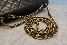 将图片加载到图库查看器,CHANEL/香奈儿 中号CF 单盖包 链条包 羊皮 Black/Gold hadware(黑色/金色金属) 肩背包 700120045